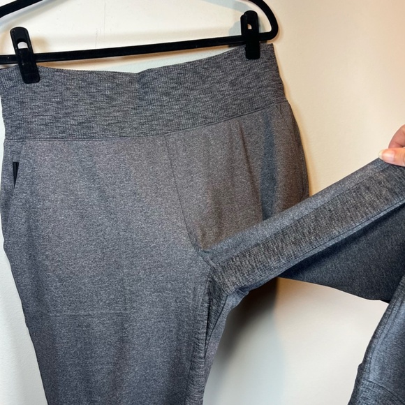 Athleta Womens Venice High Rise Jogger Pants Gray Heather Athletic Zip Pocket XL - Picture 8 of 14